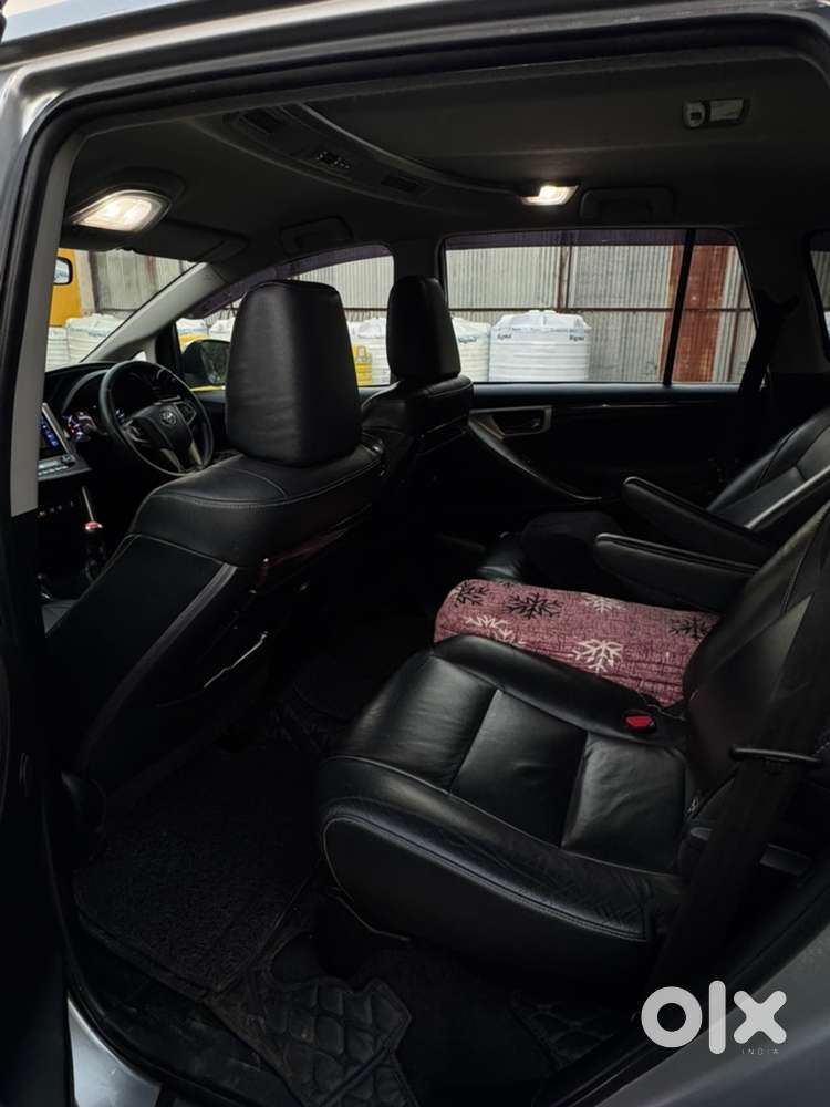 Toyota Innova Crysta Diesel 2016