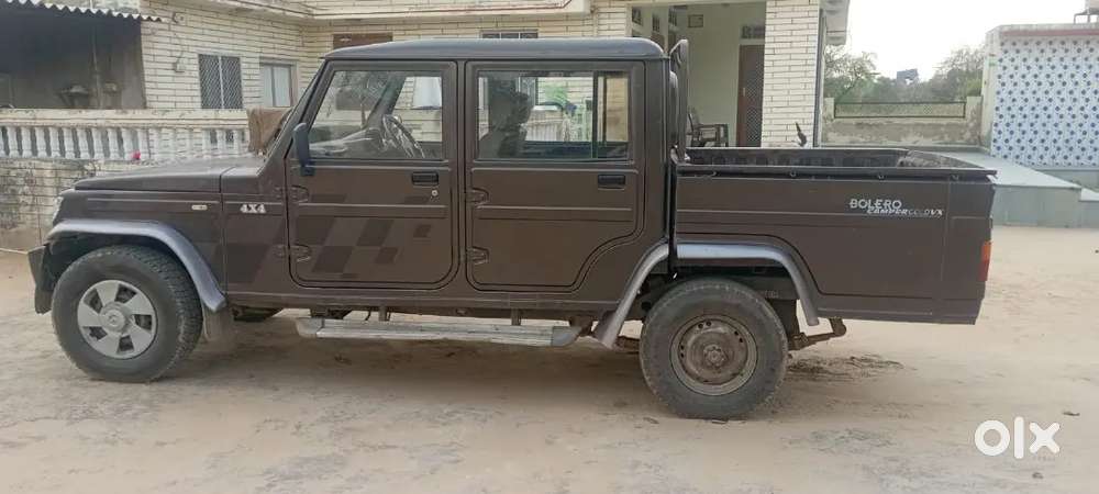 Mahindra Camper