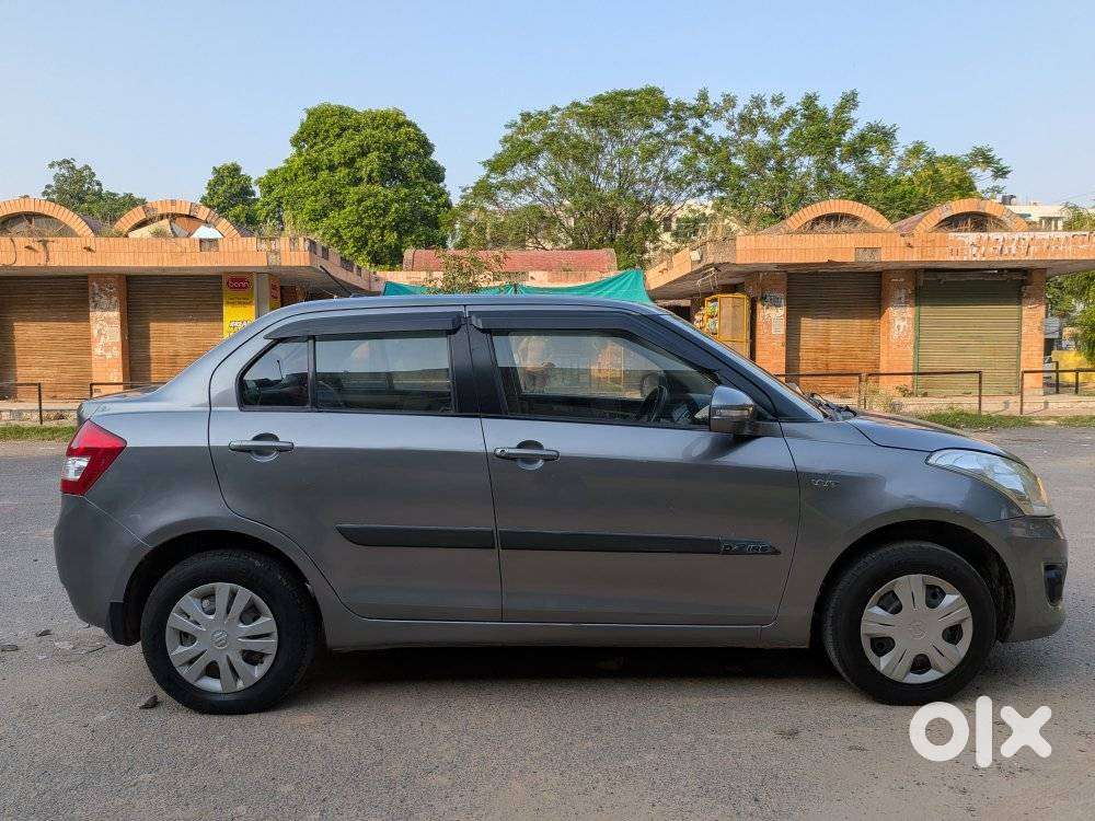 Maruti Suzuki Swift Dzire 1.2 Vxi Bsiv, 2014, Petrol