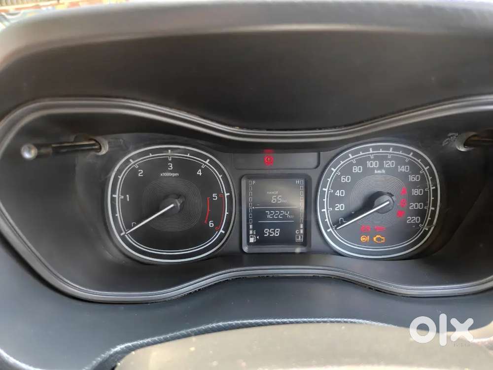 Vitara Brezza Vdi (0) Dec. 2016 Model,grey Color.up70 Dp & 72000 Kms