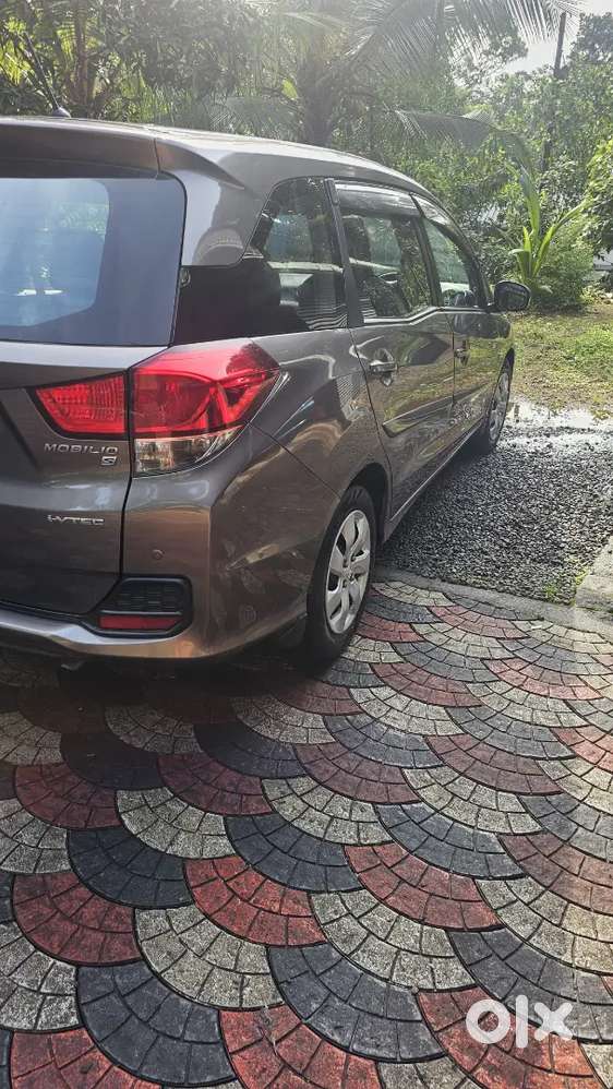 Honda Mobilio Diesel 2014