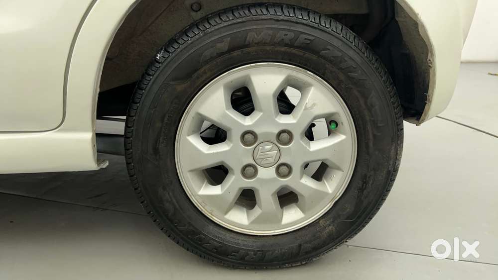 Maruti Suzuki A-star 1.0 Zxi, 2013, Petrol