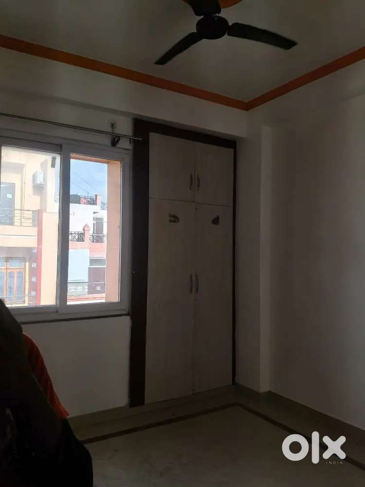 Gautam Garden colony Shivpur 2 BHK