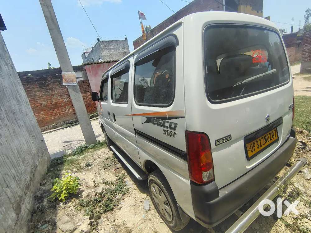 Maruti Eeco Smiles 2025