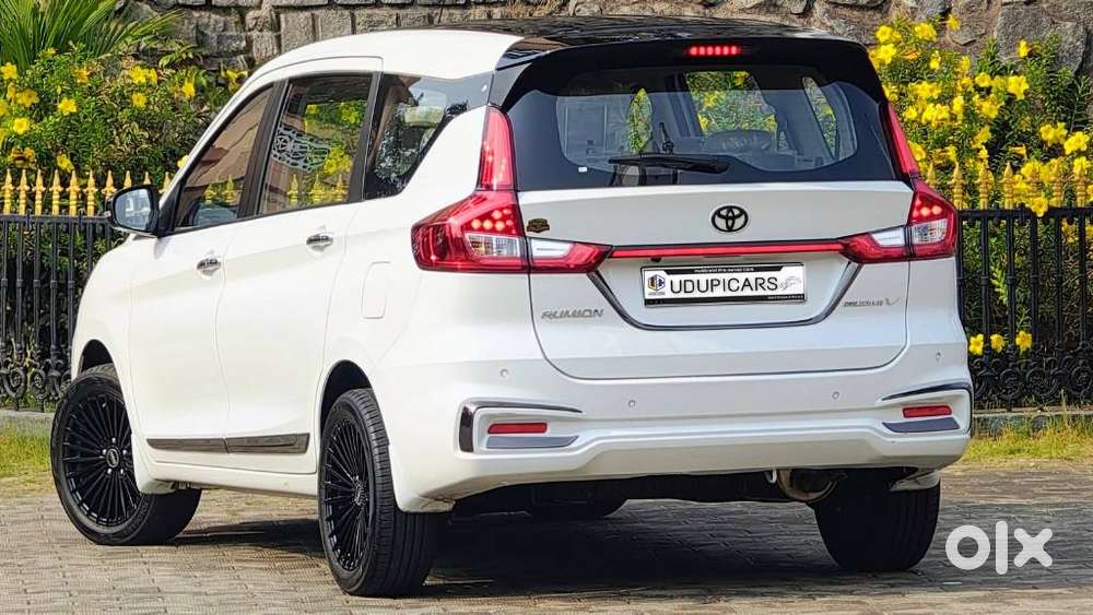 Toyota Rumion V At, 2025, Petrol