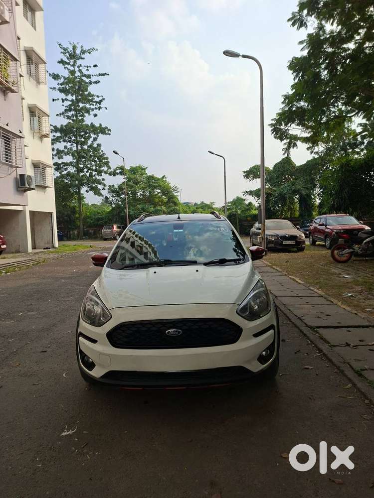 Ford Freestyle Titanium Plus Flair Edition