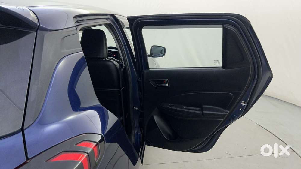 Maruti Suzuki Swift Amt Zxi, 2023, Petrol