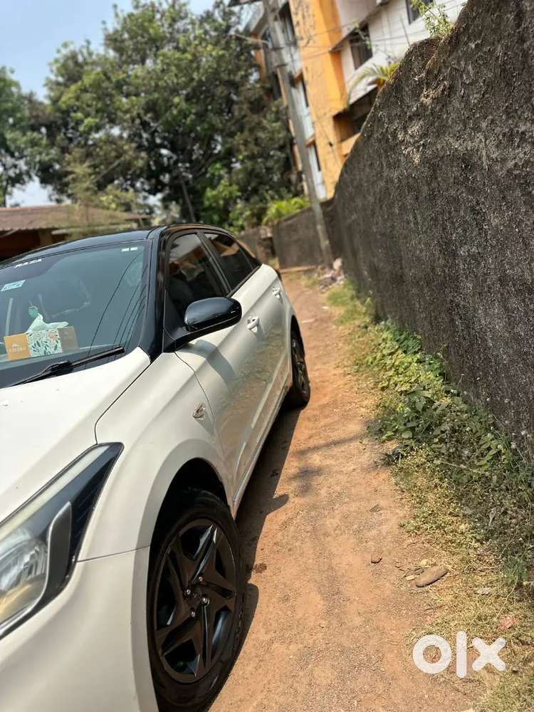 Hyundai I20 2016 Petrol 97000 Km Driven