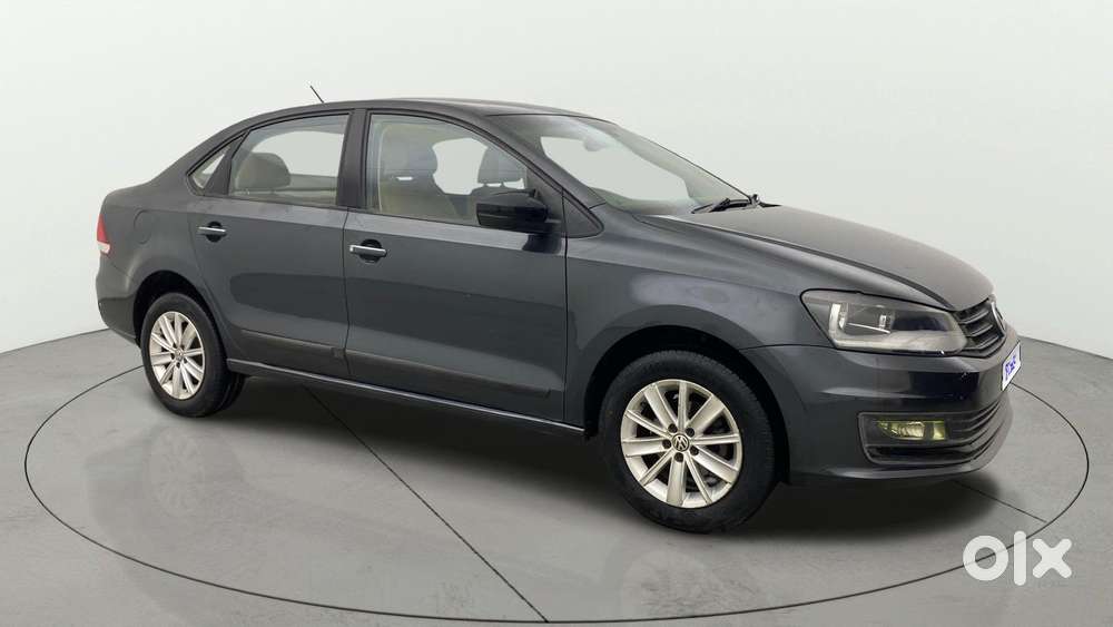 Volkswagen Vento 1.2 Highline Plus At 16 Alloy, 2016, Petrol