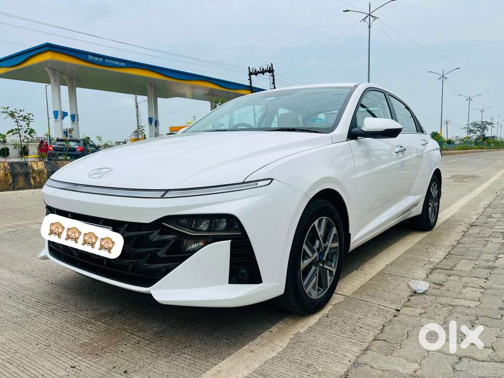 Hyundai Verna 1.5 Mpi Mt Sx (o), 2024, Petrol