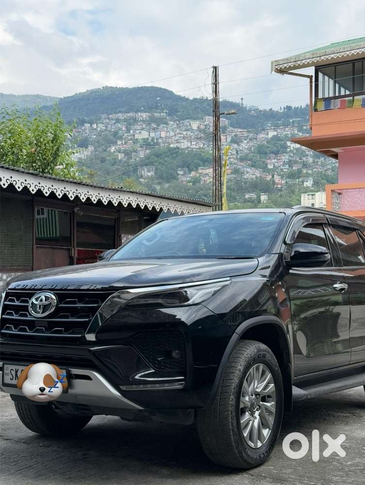 Toyota Fortuner 2024 Diesel 17000 Km Driven