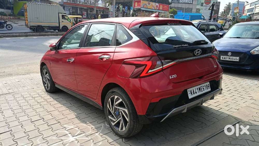 Hyundai I20 Asta (o) 1.2 Mt, 2023, Petrol