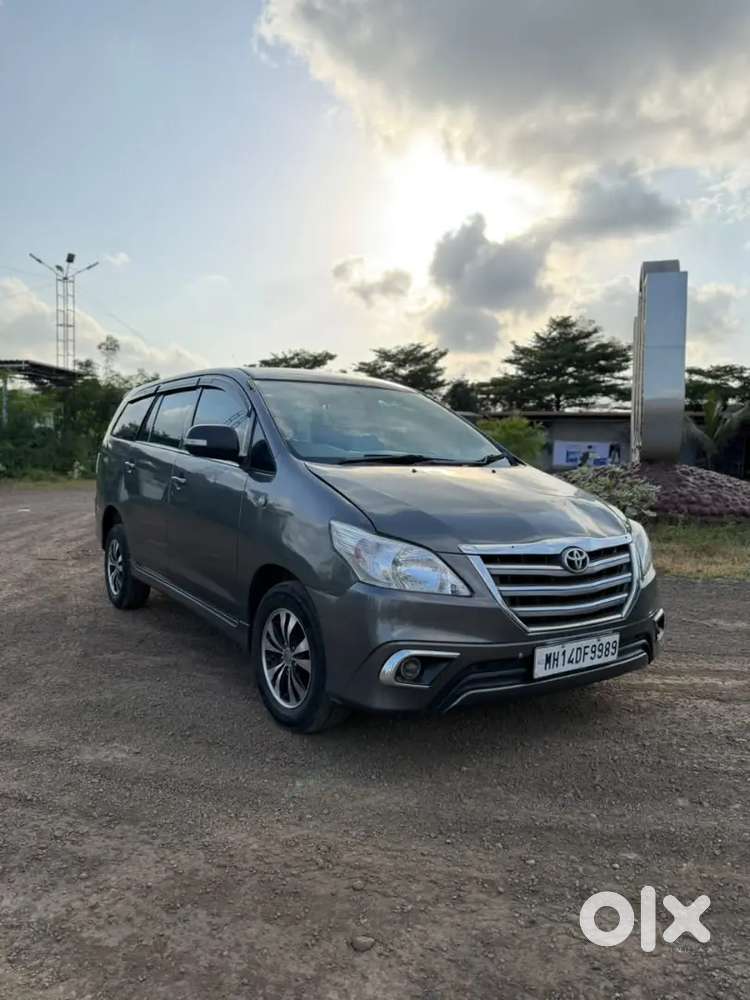 Toyota Innova 2.5 G 2012