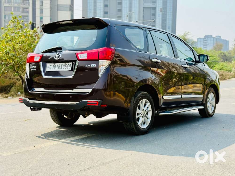 Toyota Innova Crysta 2.4 G Mt, 2017, Diesel