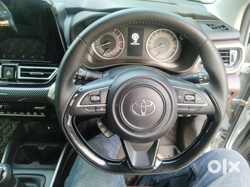 Toyota Urban Cruiser Taisor V 1.0 Petrol Mt, 2024, Petrol