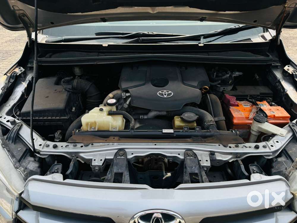 Toyota Innova Crysta