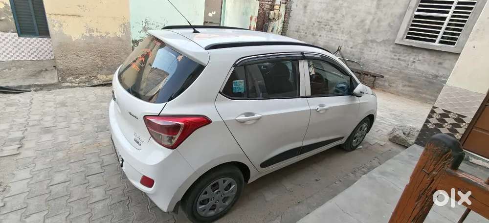 Hyundai Grand I10 Prime 2016 Cng & Hybrids 98000 Km Driven