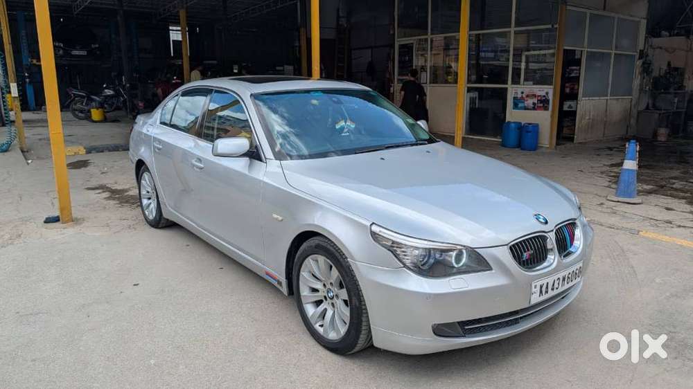Bmw 530d •	Inline 6 Cylinder Common Rail Turbo Diesel