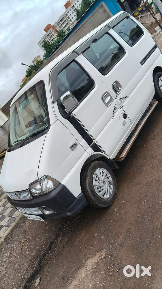 Maruti Suzuki Eeco 5 Seater Ac, 2024, Cng & Hybrids