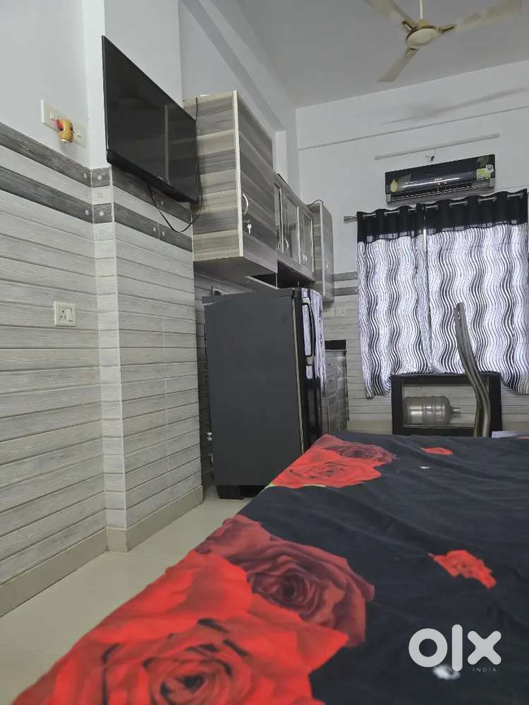1RK in Panampilly Nagar