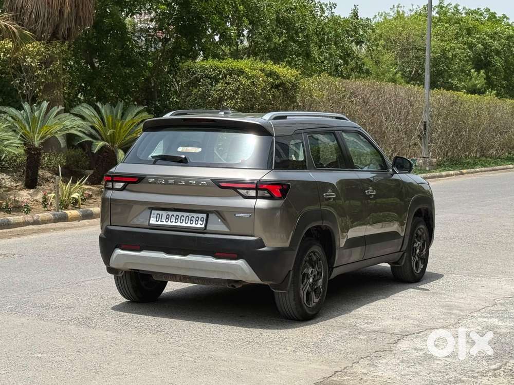Maruti Suzuki Vitara Brezza 1.5 Zxi At, 2023, Petrol