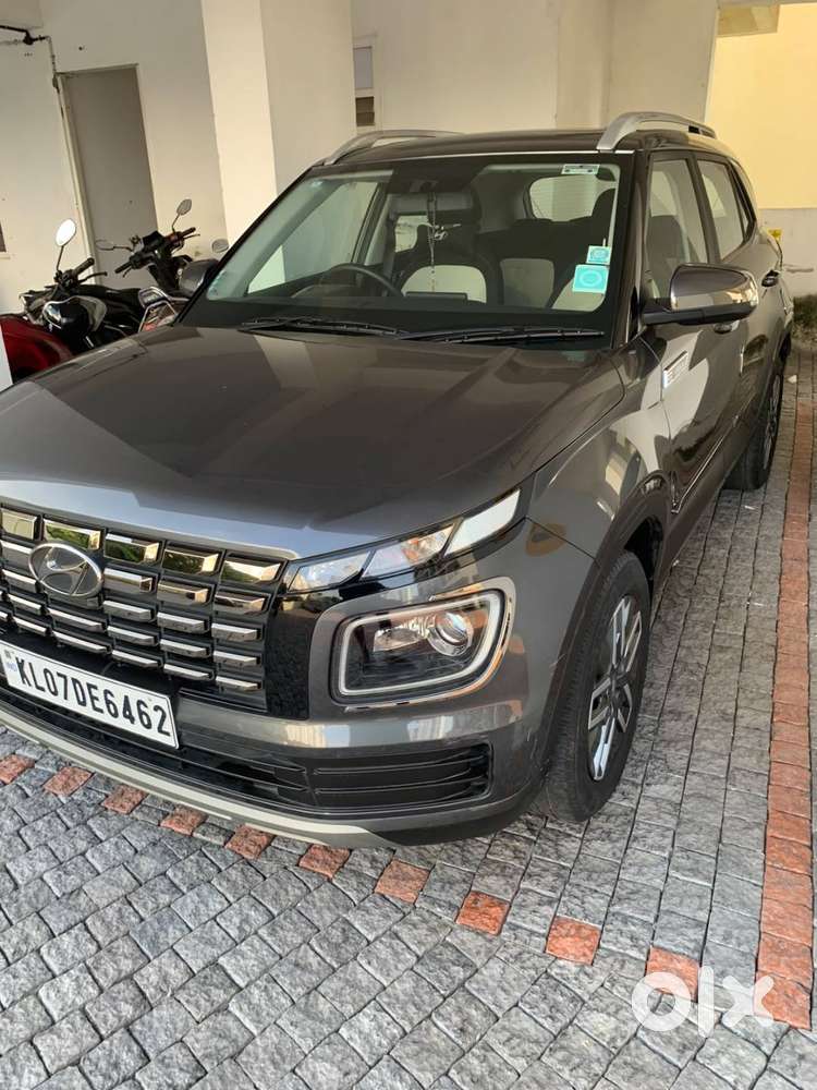 Hyundai Venue 2024 First Owner