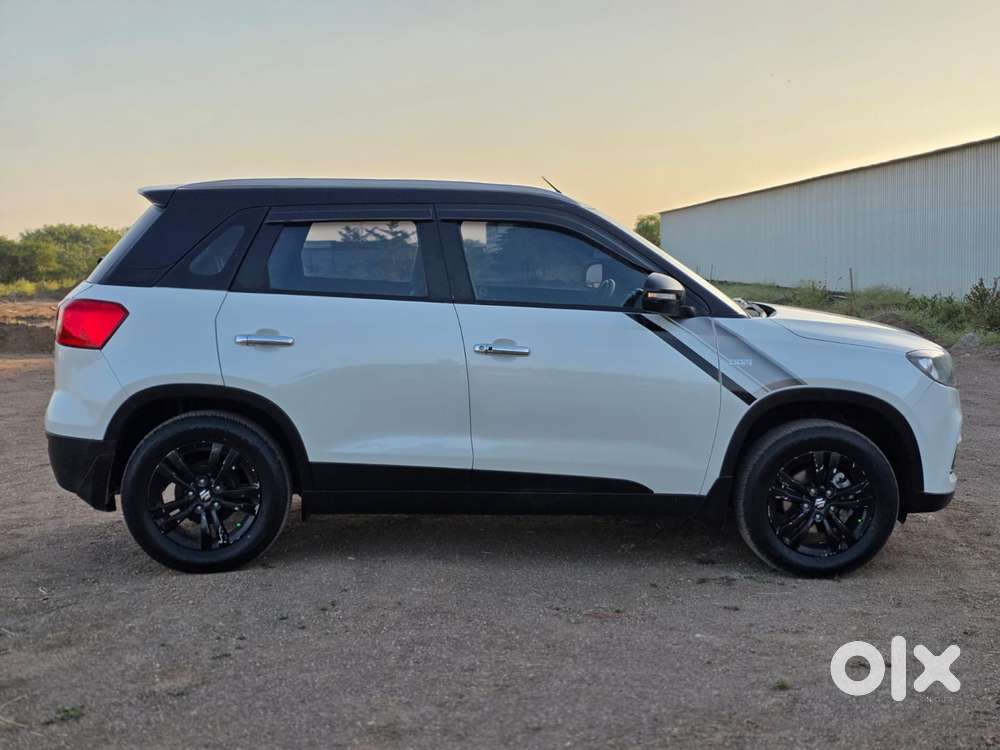 Maruti Suzuki Brezza Zdi+ Dual Tone, 2018, Diesel
