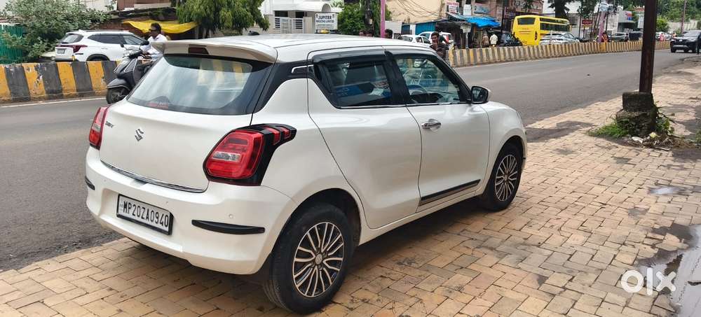 Maruti Suzuki Swift Vxi Optional, 2022, Petrol