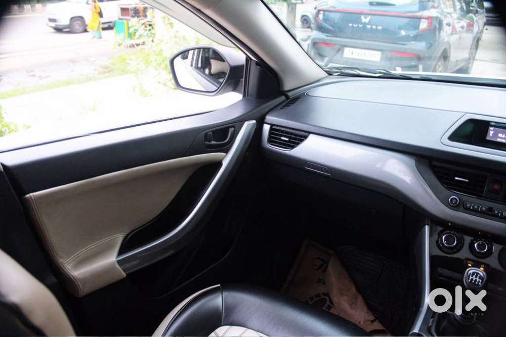 Tata Nexon 1.2 Revotron Xm (s), 2023, Petrol