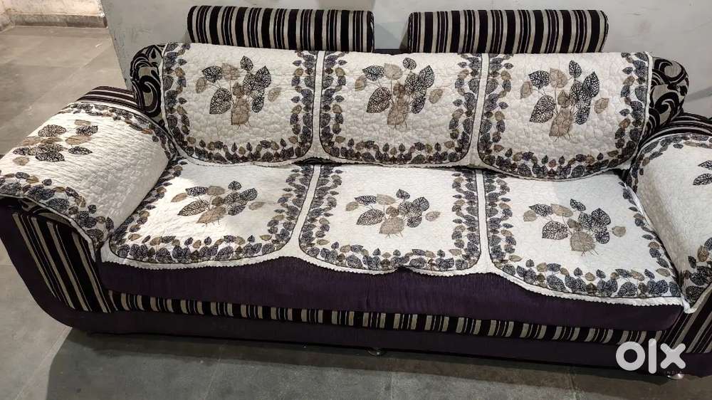Sofa (one sofa with cover)
