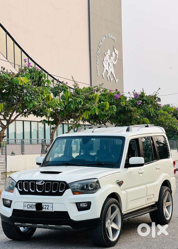 Mahindra Scorpio S10 8 Seater, 2017, Diesel