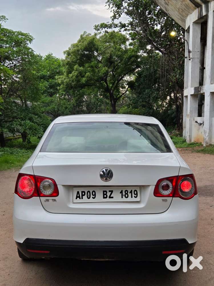 Volkswagen Jetta 1.9 Tdi Comfortline Dsg, 2010, Diesel