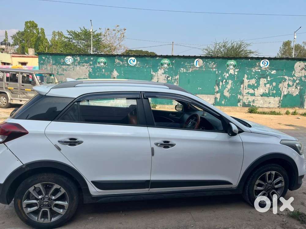 Hyundai I20 Active 2019 Diesel 98000 Km Driven