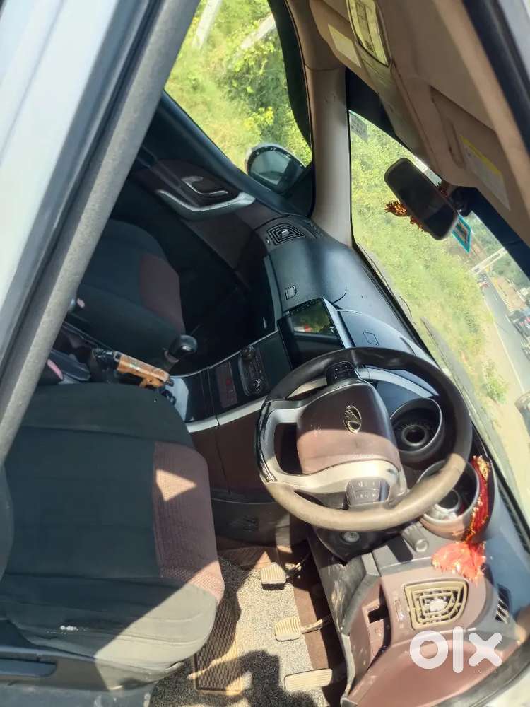 Mahindra Xuv500 2013 Diesel Well Maintained