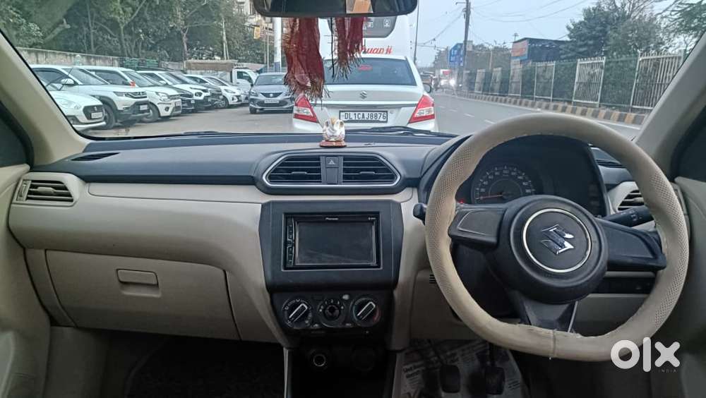 Maruti Suzuki Dzire 1.2 Lxi, 2018, Petrol