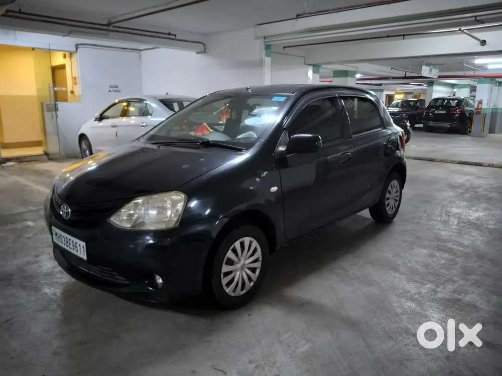 Toyota Etios Liva Petrol 2012