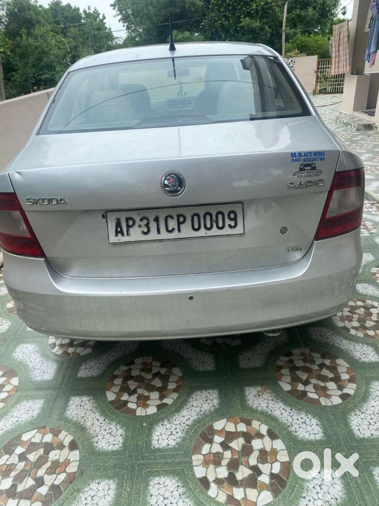Skoda Rapid Elegance Diesel 2017