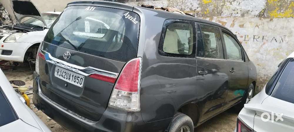 Toyota Innova 2009 Lpg Well Maintained