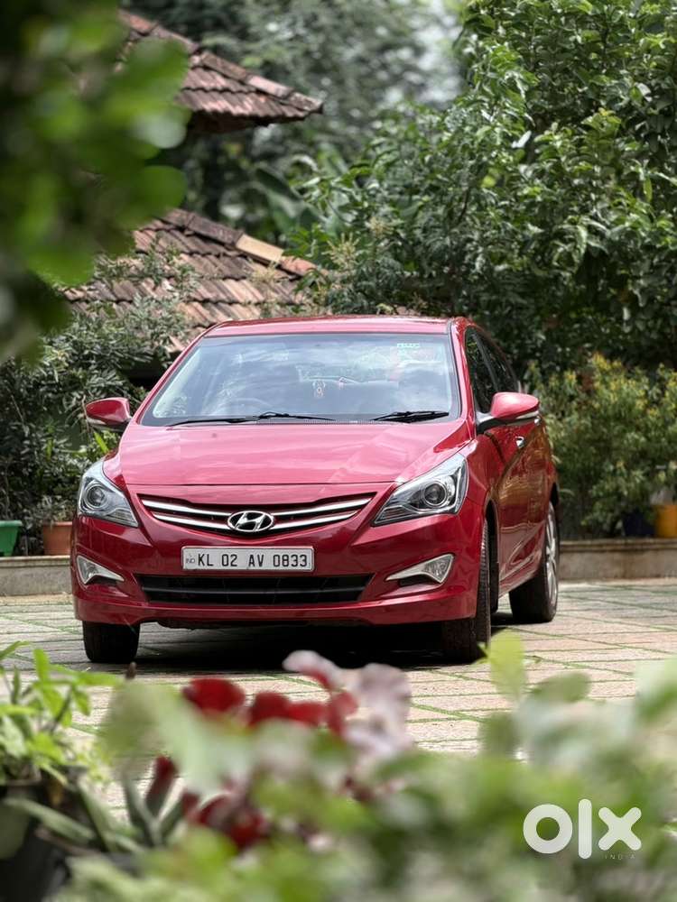 Hyundai Verna Fluidic Petrol 2015 Year