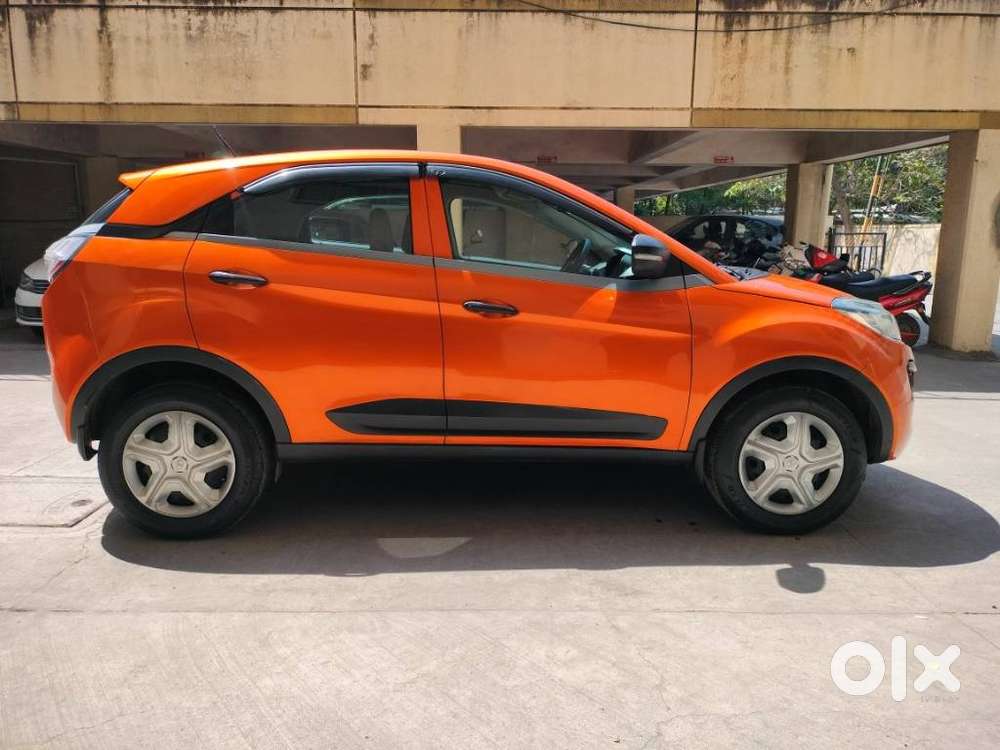 Tata Nexon 1.2 Revotron Xma Amt, 2018, Petrol