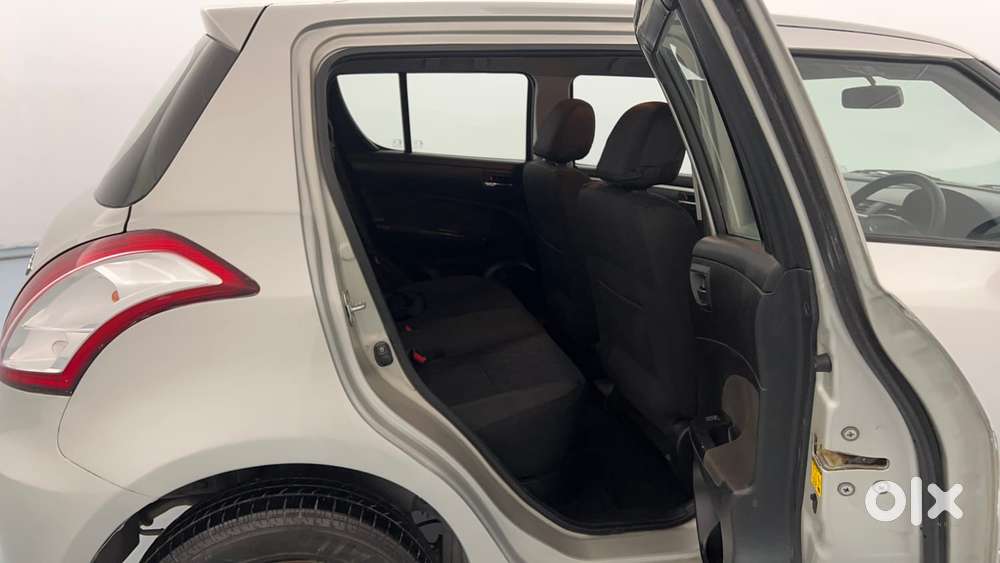 Maruti Suzuki Swift Vvt Vxi, 2015, Petrol