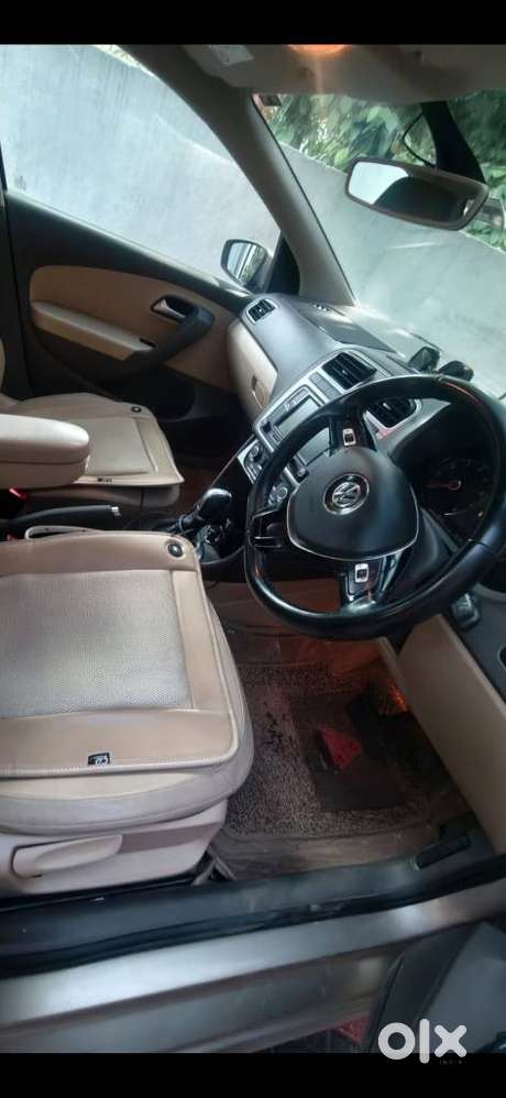 Volkswagen Vento [ ] 1.6 Highline Plus, 2017, Petrol