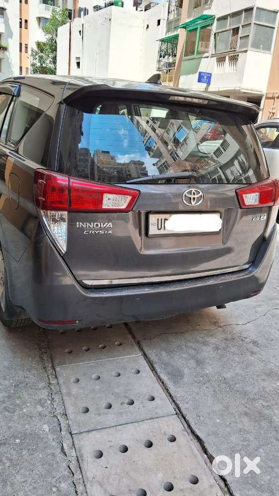 Toyota Innova Crysta 2.8z Automatic, 2017, Diesel