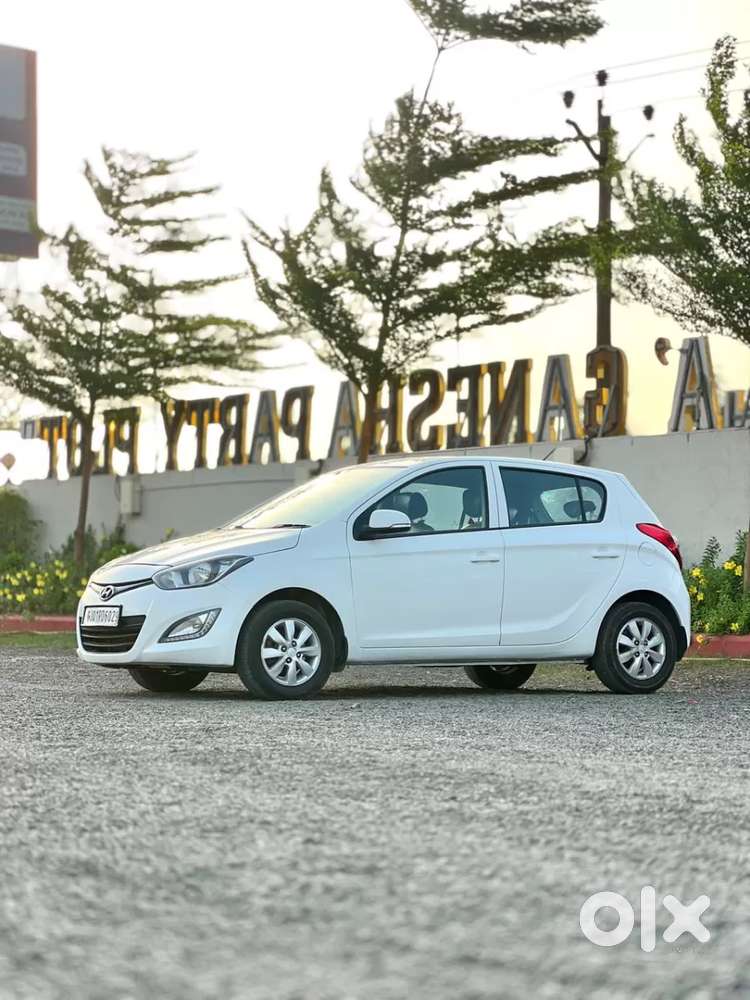 Hyundai I20 Sportz 1.4 Crdi, 2014, Diesel