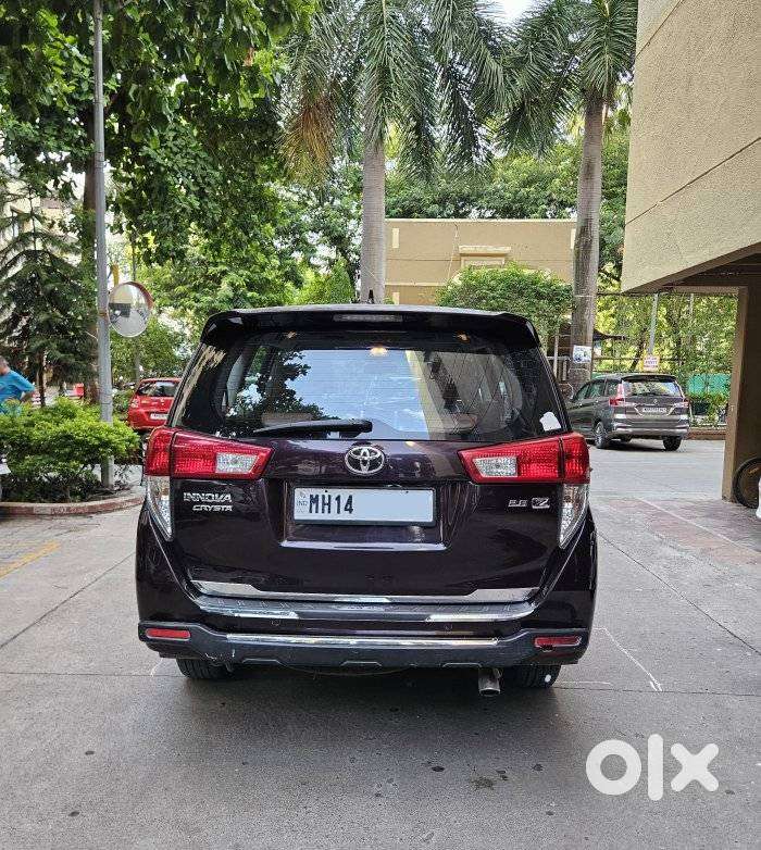 Toyota Innova Crysta 2.8z Automatic, 2016, Diesel