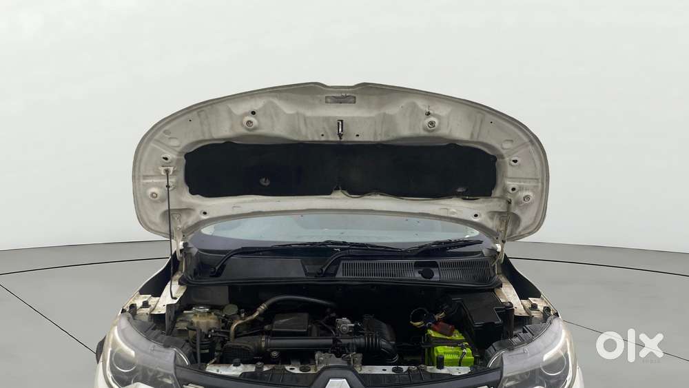 Renault Triber Rxl, 2020, Petrol