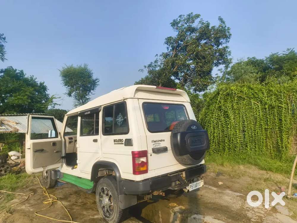 Mahindra Bolero Di A/c 2015 Diesel 110000 Km Drivenī