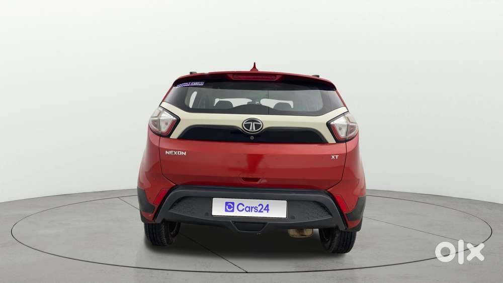 Tata Nexon 1.2 Revotron Xt, 2018, Petrol