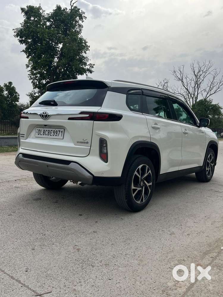 Toyota Urban Cruiser Hyryder 1.5 V Hybrid, 2023