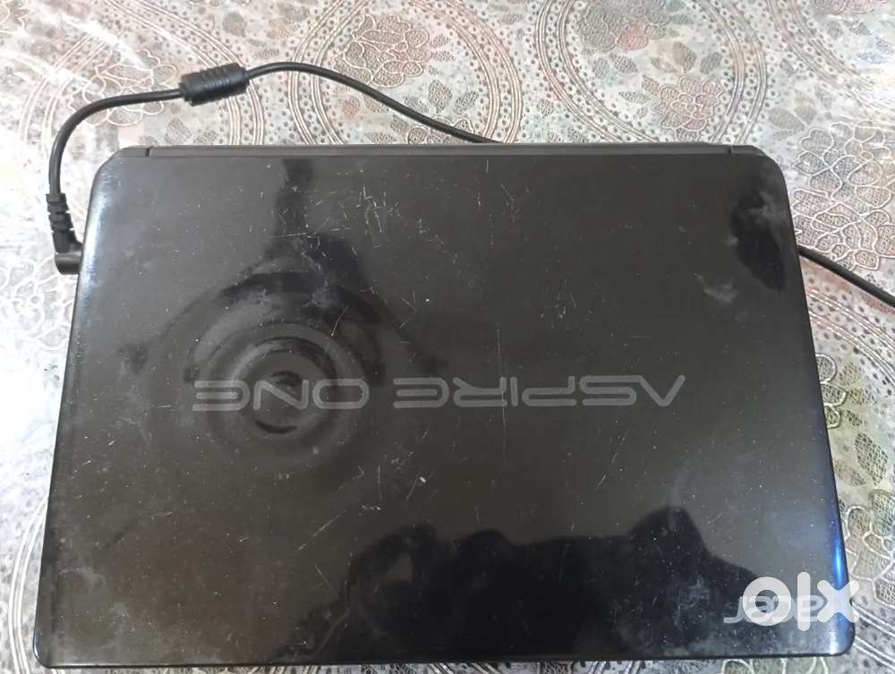 Acer aspire mini laptop